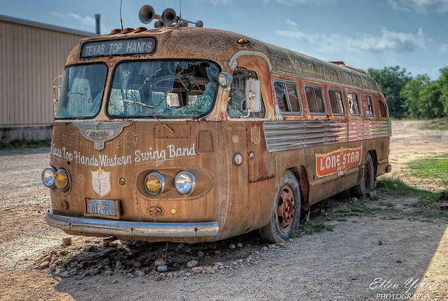 Featured Tours & Shows